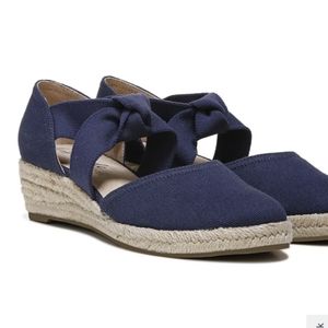 Women's cascade espidrille wedge